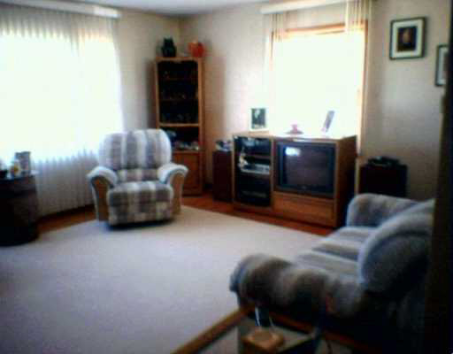 59990 Tamarack Road North Liberty, IN 46554 - Photo 4 of 8