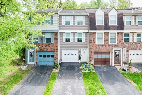 $215,900 | 503 Winesap Drive, Bridgeville, PA 15017