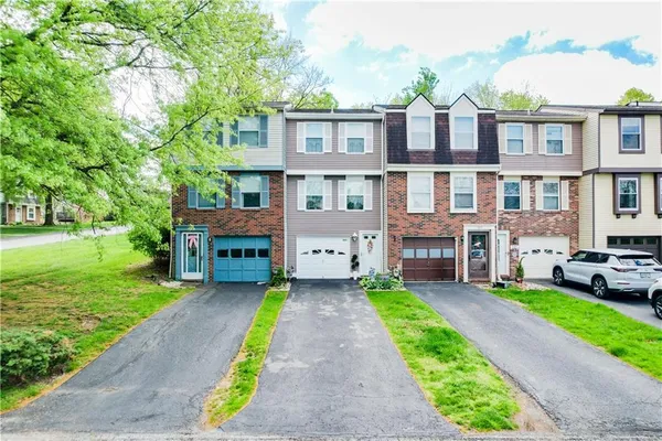 $215,900 | 503 Winesap Drive, Bridgeville, PA 15017