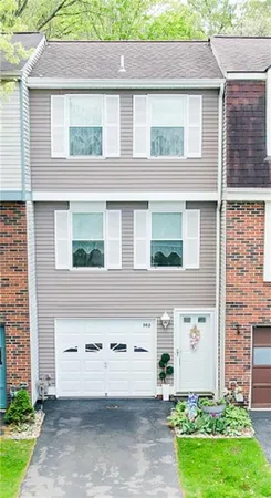 $215,900 | 503 Winesap Drive, Bridgeville, PA 15017