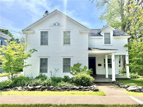 $379,900 | 8 William Street, Cazenovia, NY 13035