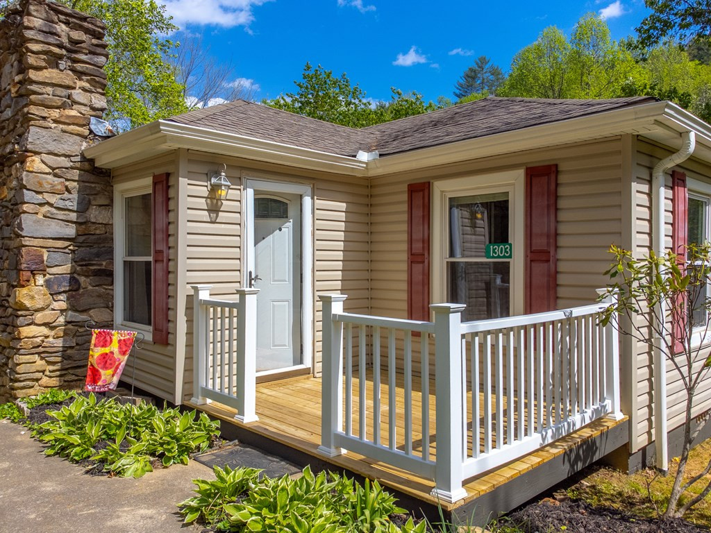 1303 Atoah Road Robbinsville, NC 28771 - Photo 32 of 62