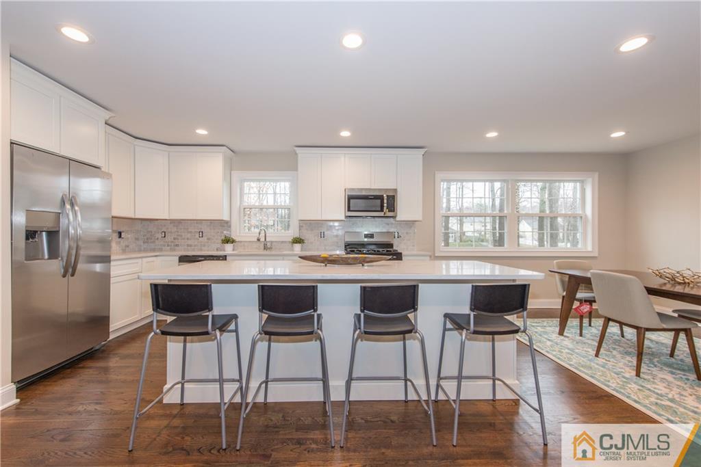 9 Huntington Road Edison, NJ 08820 - Photo 13 of 33 Gallery Image 13