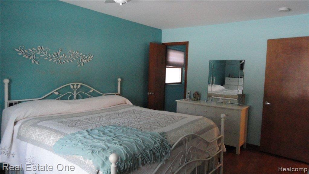 68680 Campground Road Washington, MI 48095 - Photo 12 of 17 DSC02689.JPG