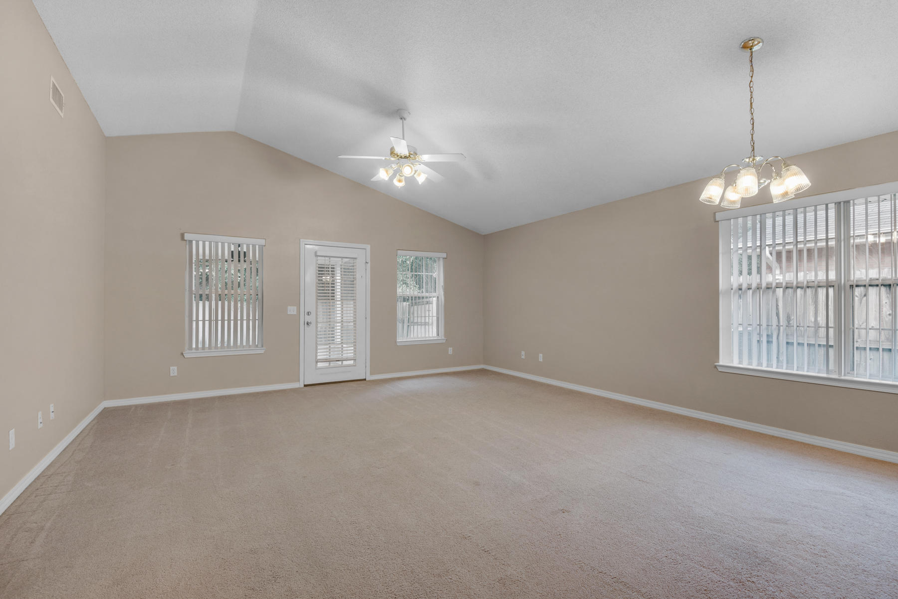 758 Randall Roberts Road Fort Walton Beach, FL 32547 - Photo 5 of 35 Gallery Image 5