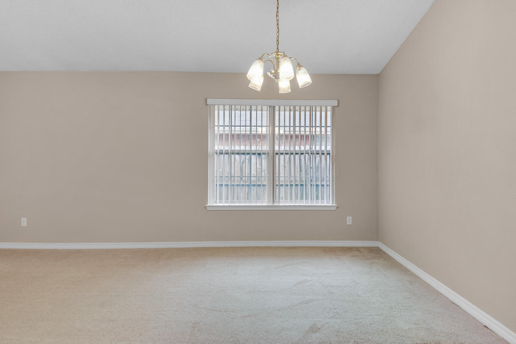 758 Randall Roberts Road Fort Walton Beach, FL 32547 - Photo 8 of 35 Gallery Image 8