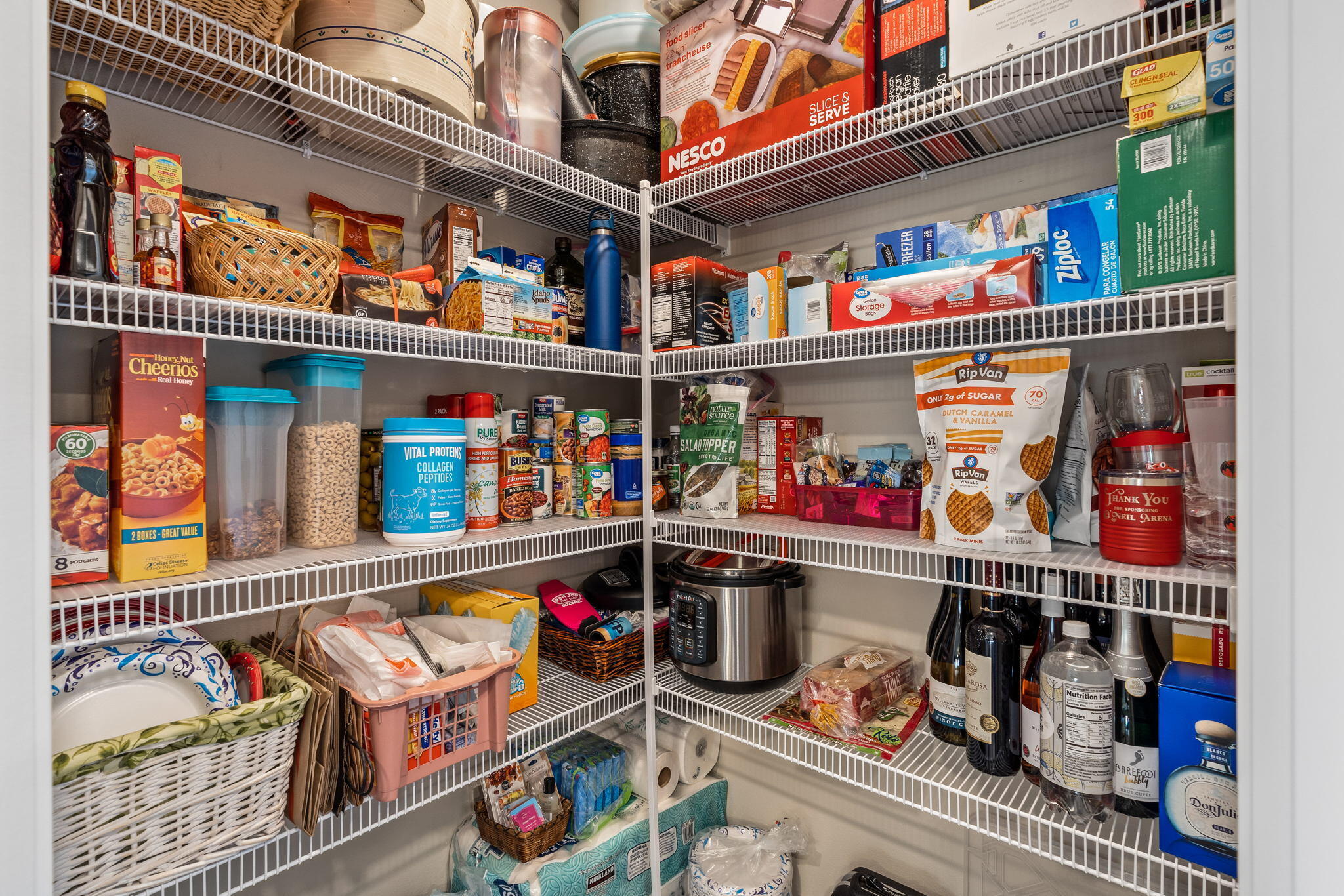 2546 Southwest Newberry Loop Redmond, OR 97756 - Photo 8 of 35 Extra storage in this large pantry.