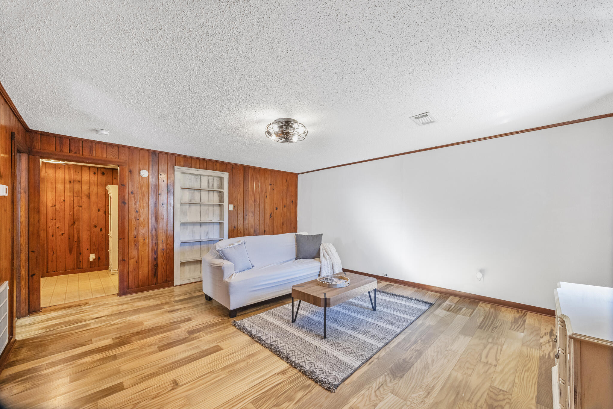 894 Williams Avenue Crestview, FL 32539 - Photo 2 of 17 5-05