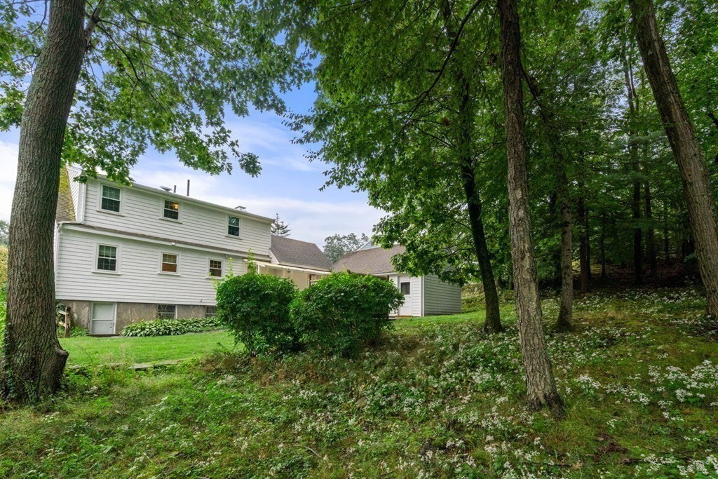 137 Ledgewood Road Dedham, MA 02026 - Photo 21 of 22 Gallery Image 21