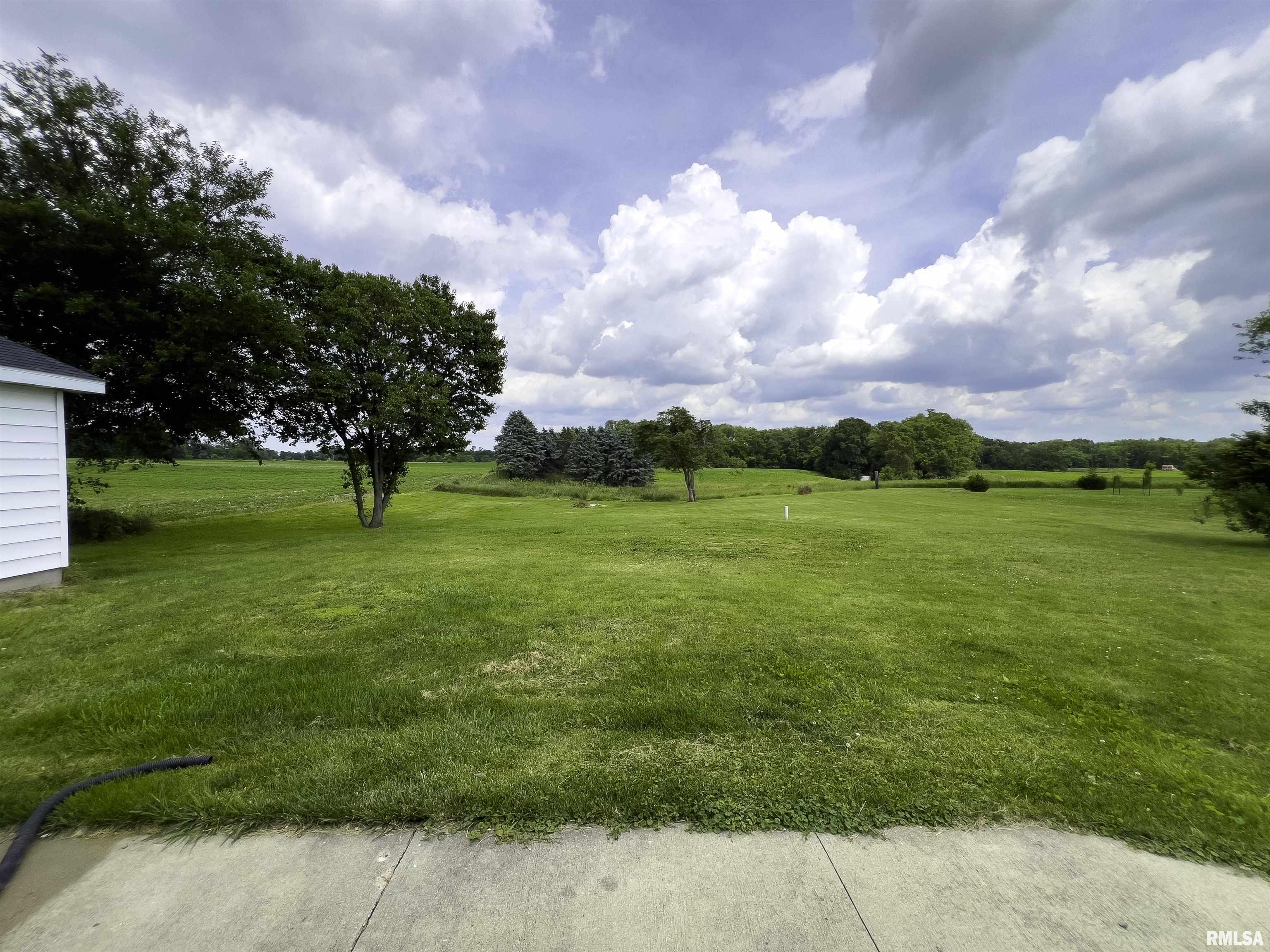 3106 South Walters School Road Mapleton, IL 61547 - Photo 4 of 22