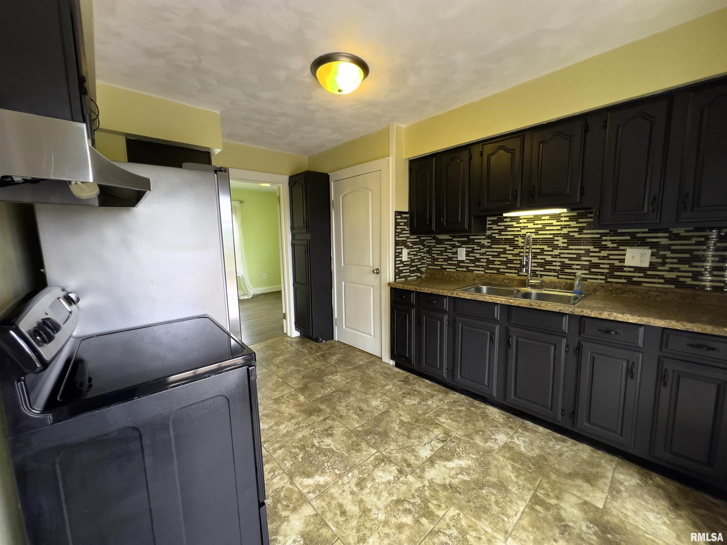 3106 South Walters School Road Mapleton, IL 61547 - Photo 7 of 22