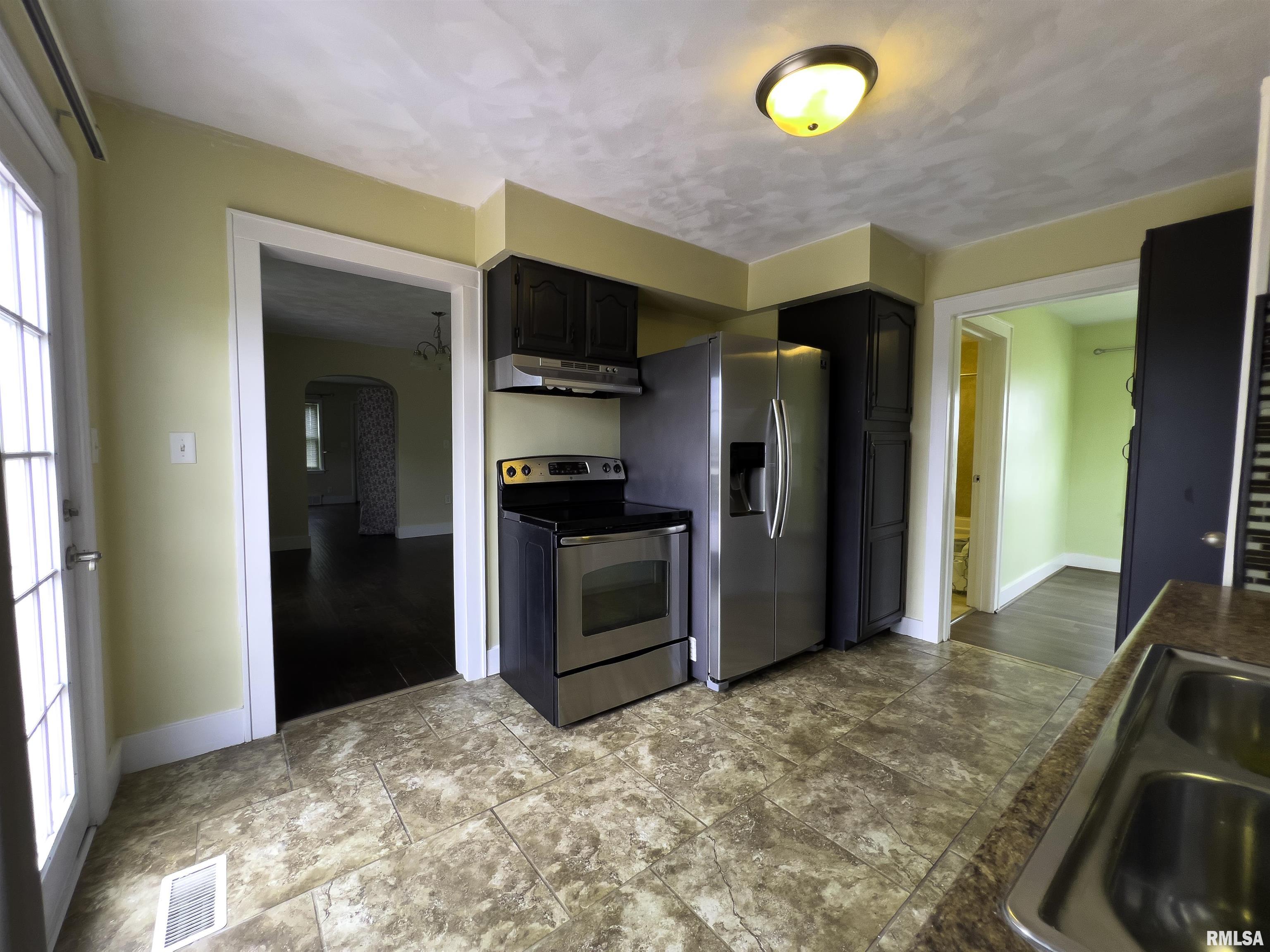 3106 South Walters School Road Mapleton, IL 61547 - Photo 8 of 22