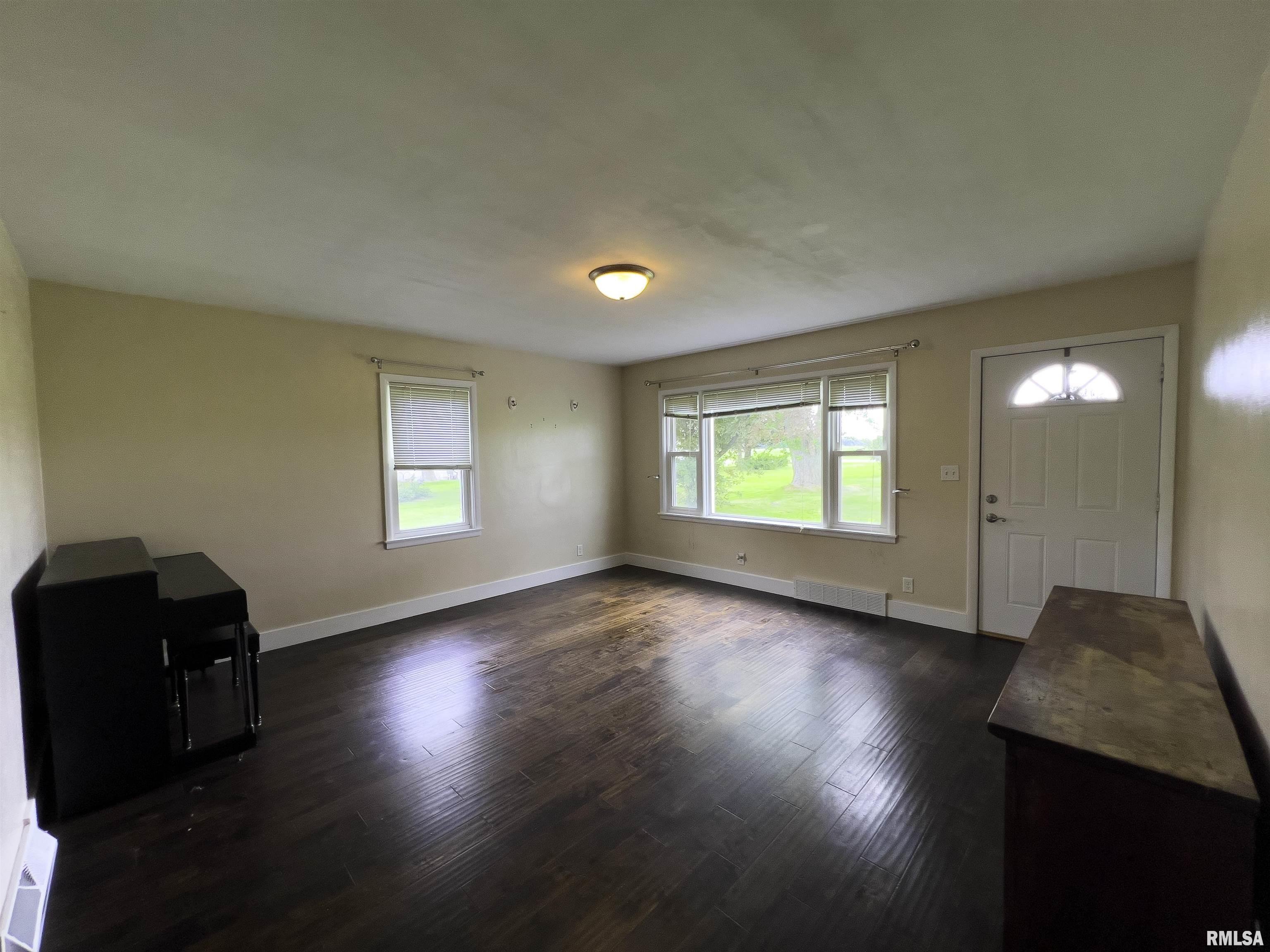 3106 South Walters School Road Mapleton, IL 61547 - Photo 9 of 22