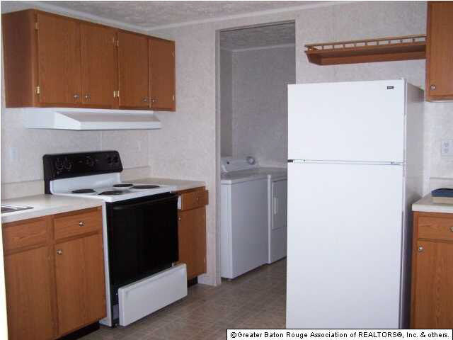 831-847 West Toby Road Gonzales, LA 70737 - Photo 3 of 4 Gallery Image 3