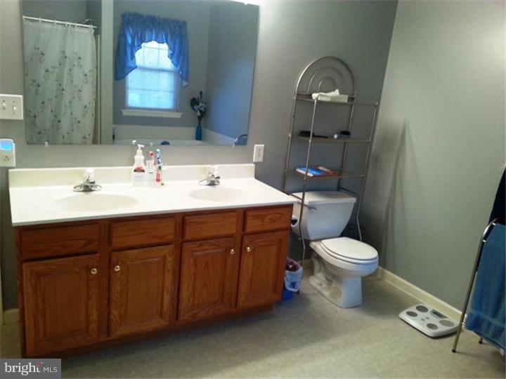 10 Gibraltar Road Reading, PA 19606 - Photo 12 of 25 Gallery Image 12