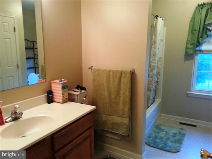 10 Gibraltar Road Reading, PA 19606 - Photo 18 of 25 Gallery Image 18