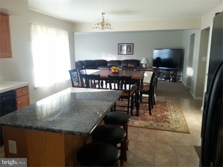 10 Gibraltar Road Reading, PA 19606 - Photo 8 of 25 Gallery Image 8