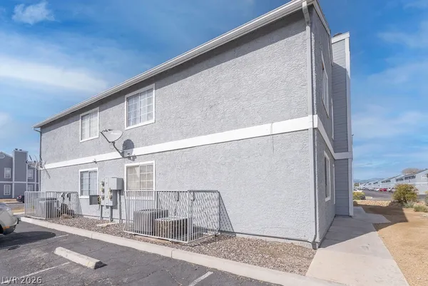 $1,150 | 4201 Terrestrial Drive, Unit 122, Las Vegas, NV 89115