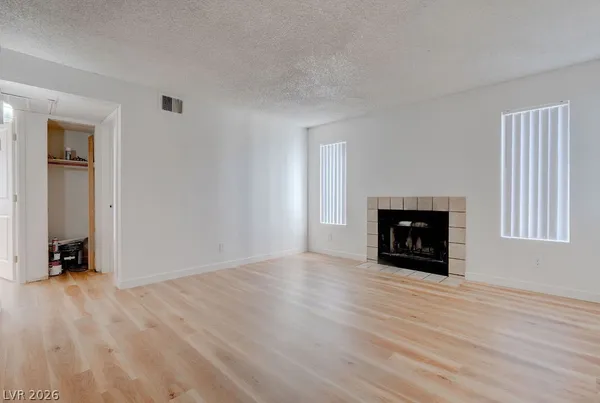 $1,150 | 4201 Terrestrial Drive, Unit 122, Las Vegas, NV 89115