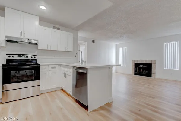 $1,150 | 4201 Terrestrial Drive, Unit 122, Las Vegas, NV 89115