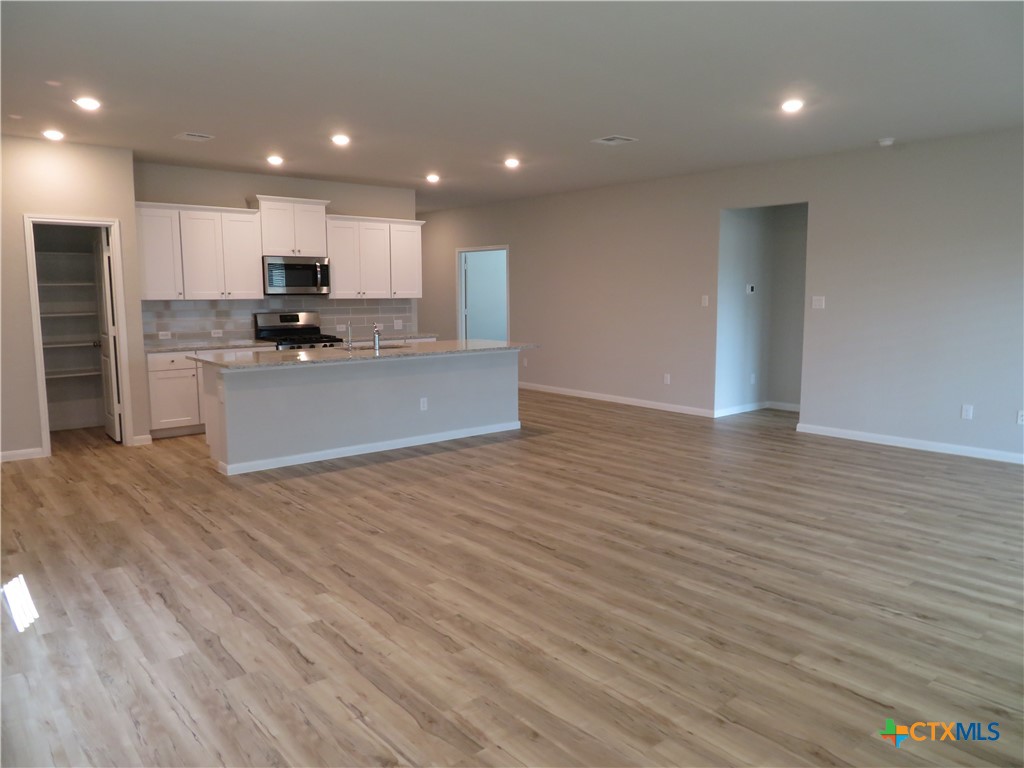 554 Blue Stem Road New Braunfels, TX 78130 - Photo 15 of 30