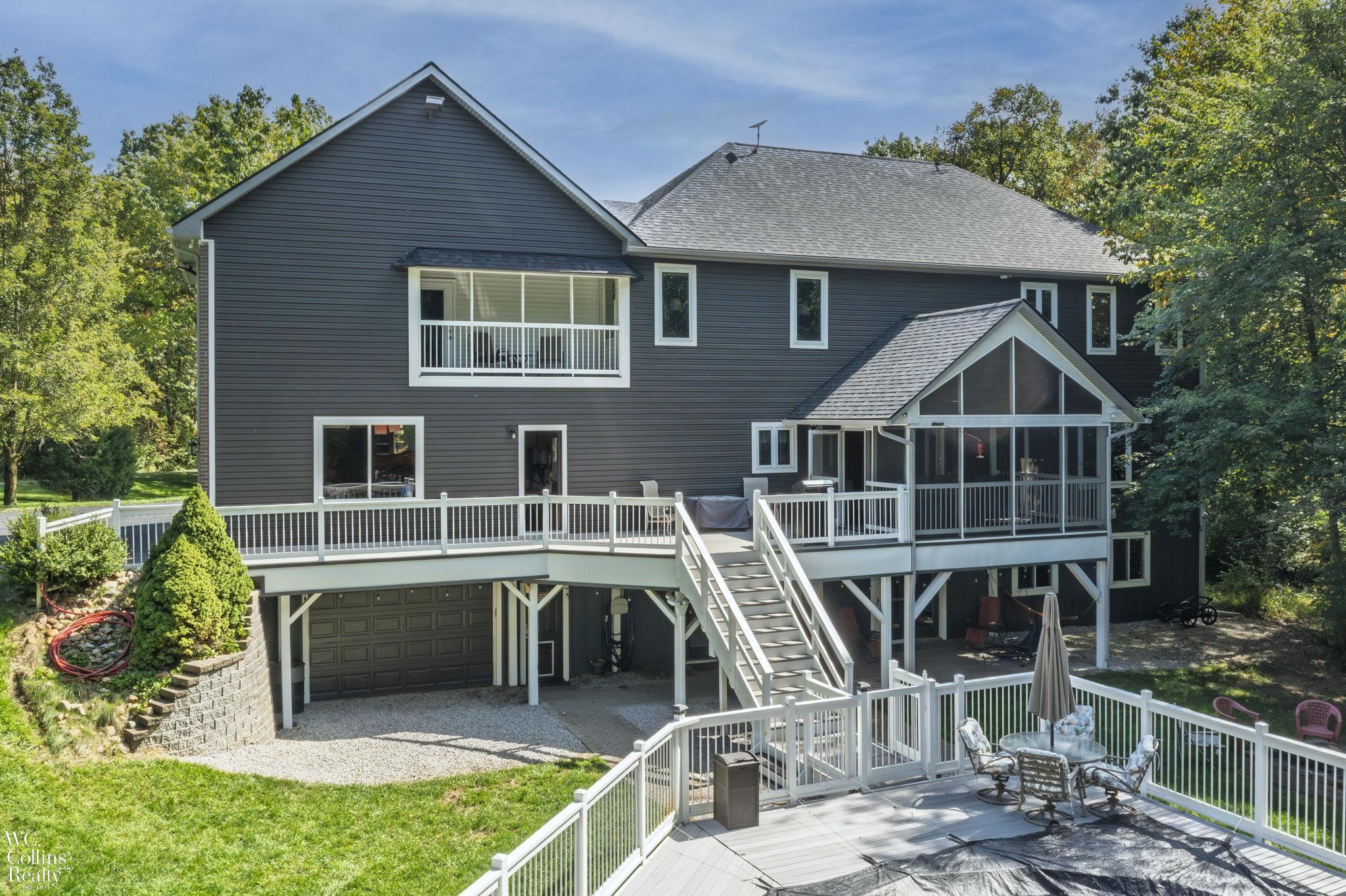 438 State Park Road Ortonville, MI 48462 - Photo 8 of 45