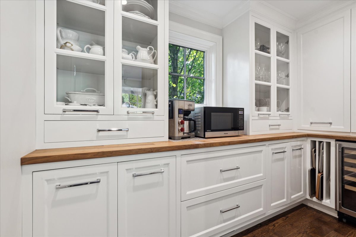 340 Crescent Drive Lake Bluff, IL 60044 - Photo 19 of 43