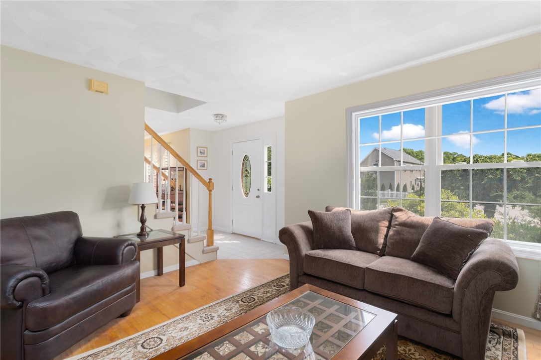 52 Ginger Trail Coventry, RI 02816 - Photo 11 of 30 Gallery Image 11