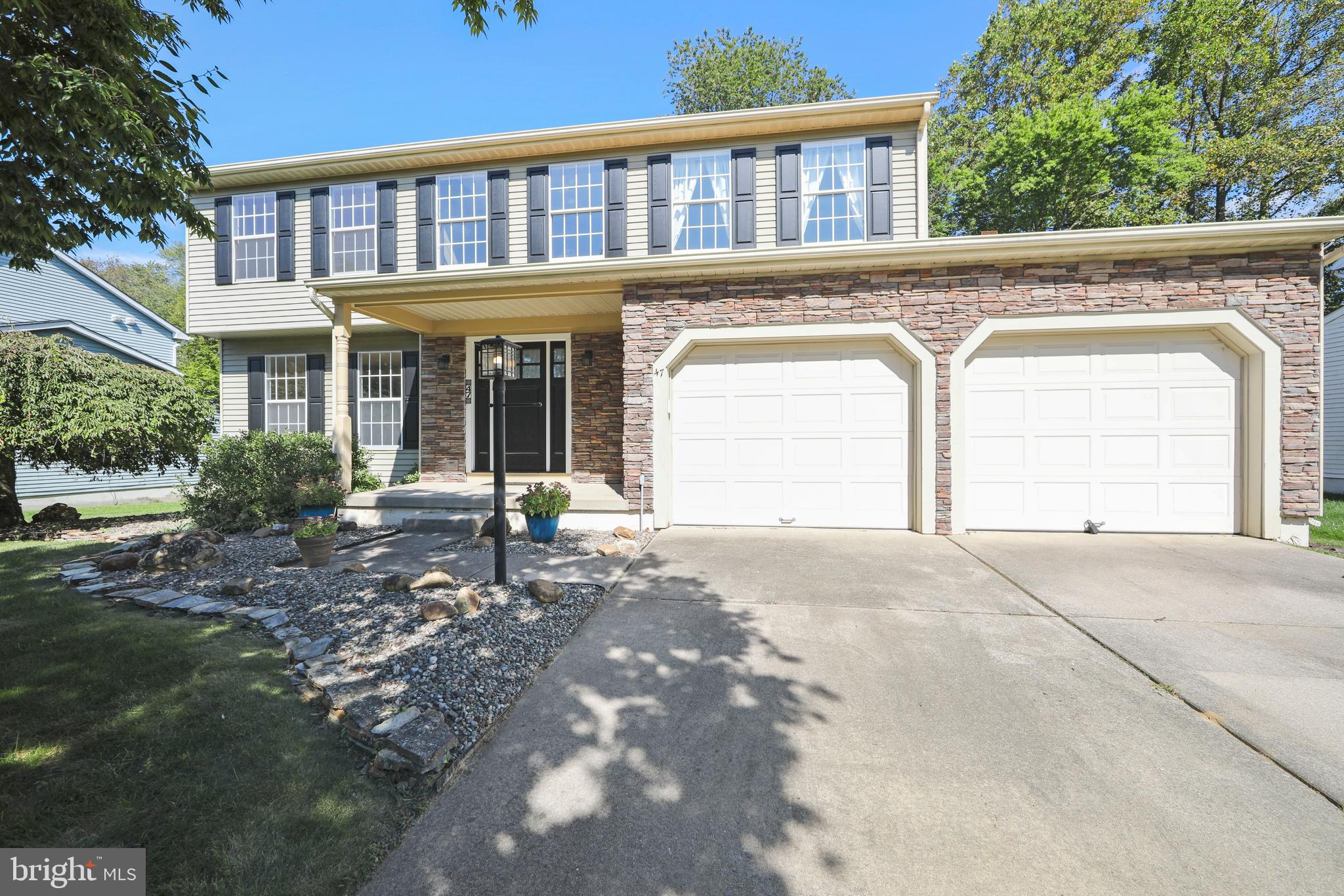 47 Red Bank Drive Sicklerville, NJ 08081 - Photo 1 of 45 Exterior Front