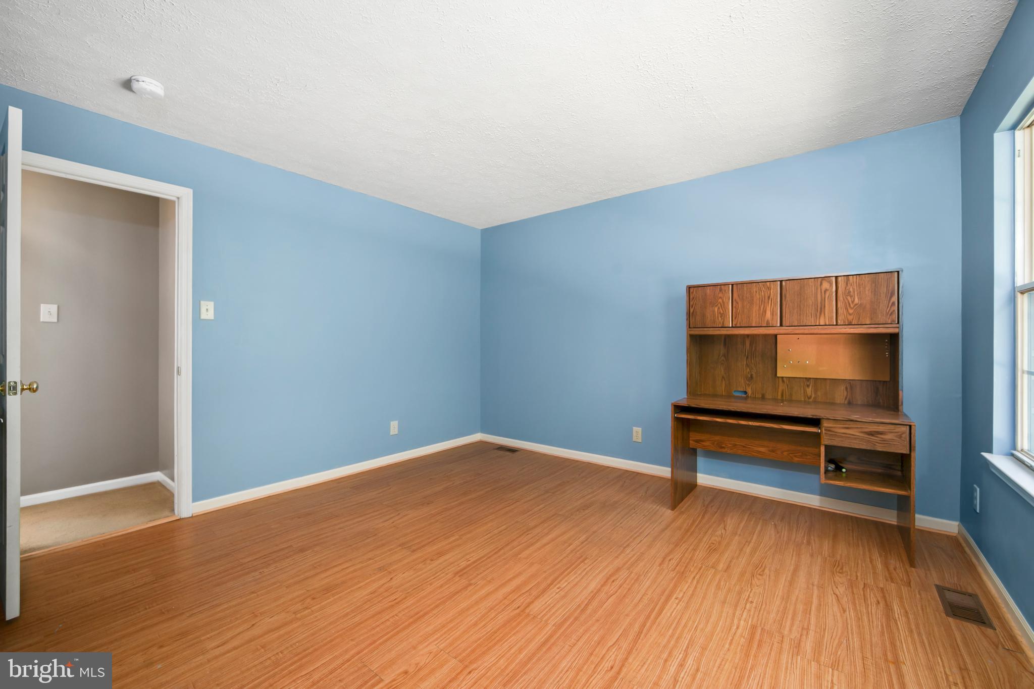 47 Red Bank Drive Sicklerville, NJ 08081 - Photo 34 of 45 3rd Bedroom