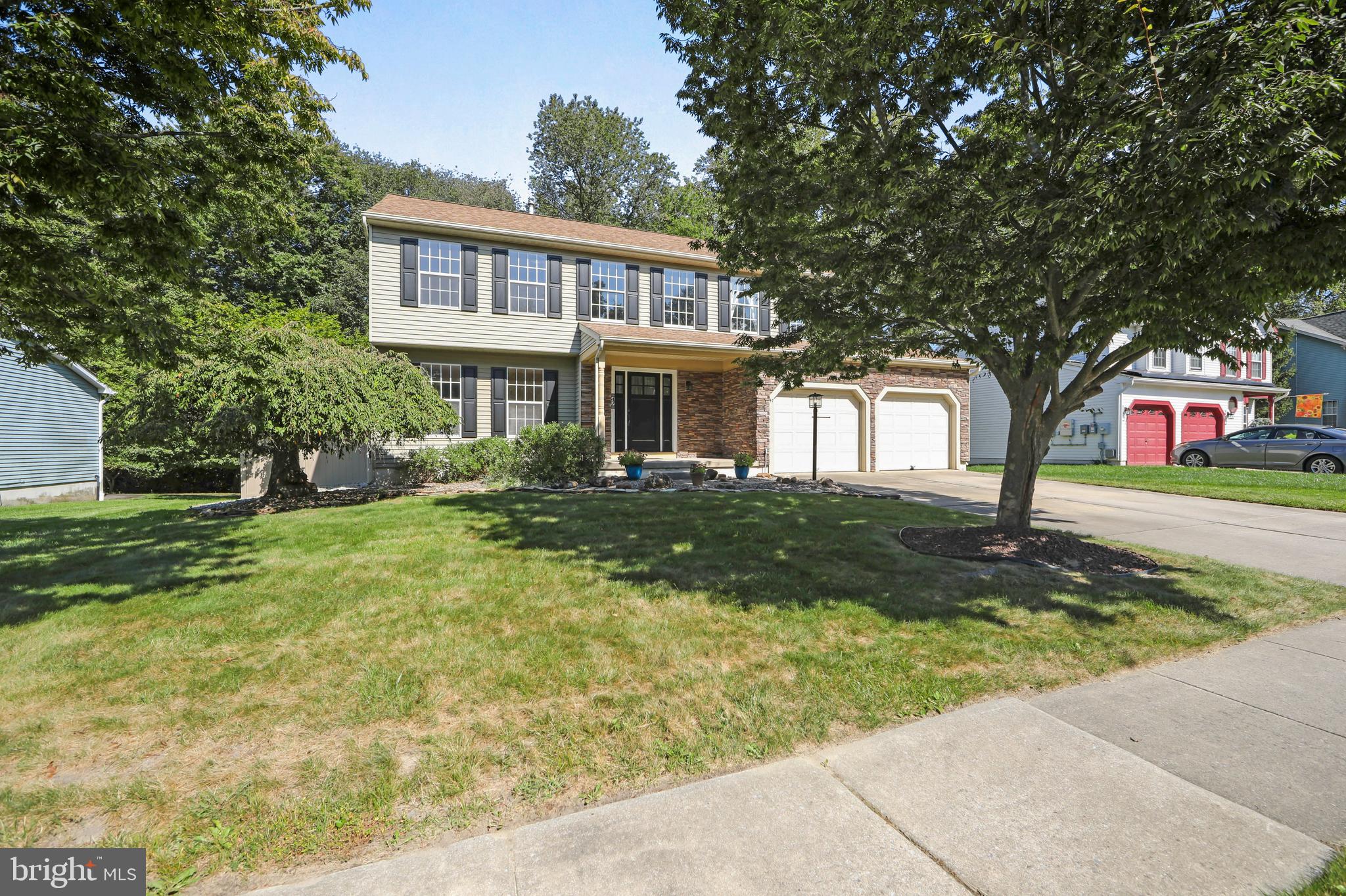 47 Red Bank Drive Sicklerville, NJ 08081 - Photo 4 of 45 Exterior Front