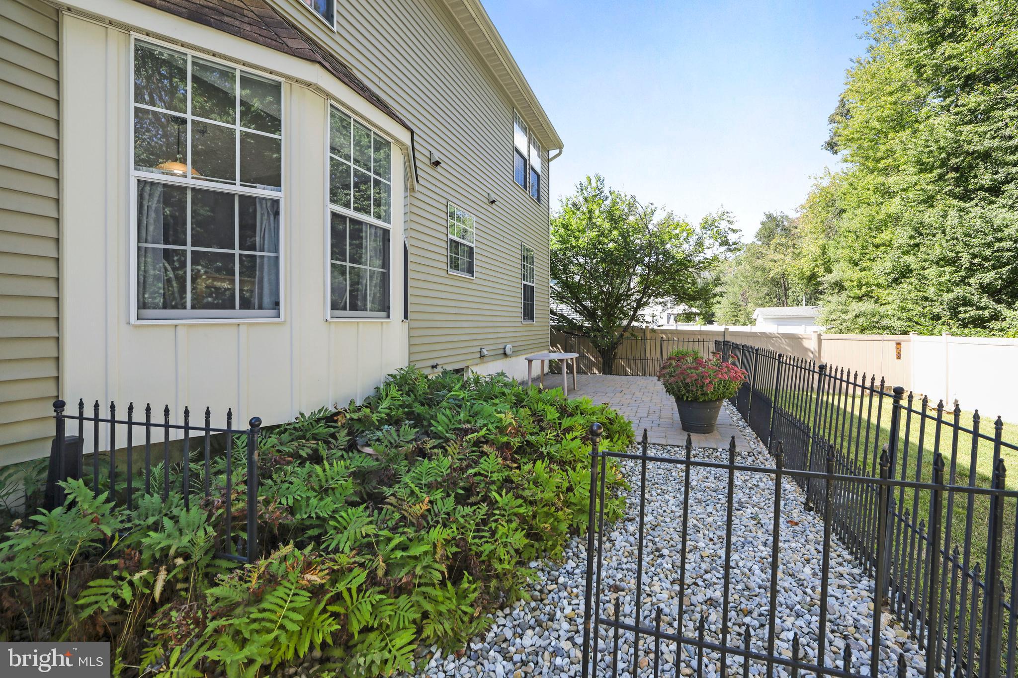 47 Red Bank Drive Sicklerville, NJ 08081 - Photo 44 of 45 Exterior Back
