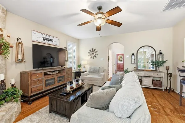 $475,000 | 377 Kirby Drive, Lantana, TX 76226