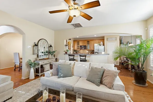 $475,000 | 377 Kirby Drive, Lantana, TX 76226