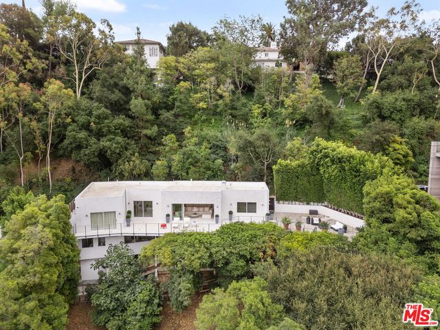 $15,500 | 9422 Readcrest Drive, Beverly Hills, CA 90210