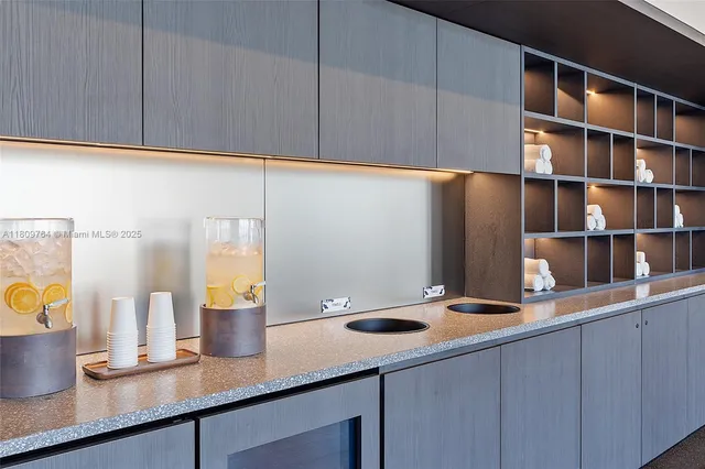 a large building with a lot of windows