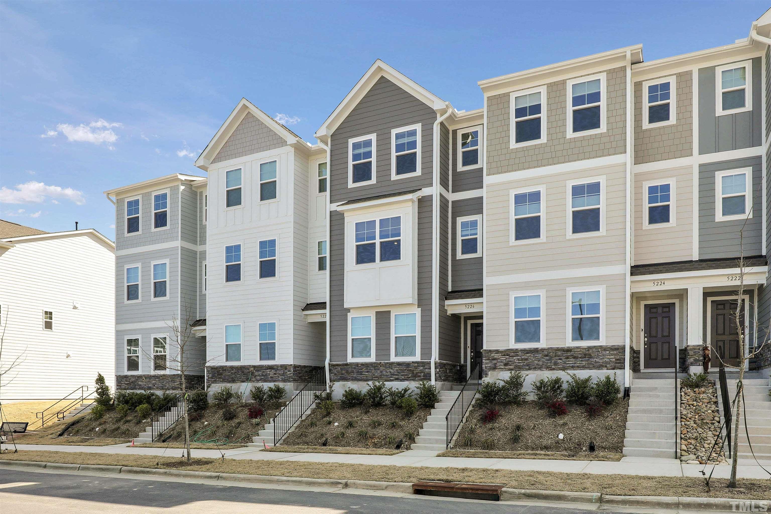 5226 Beardall Street Raleigh, NC 27616 - Photo 4 of 52 Gallery Image 4