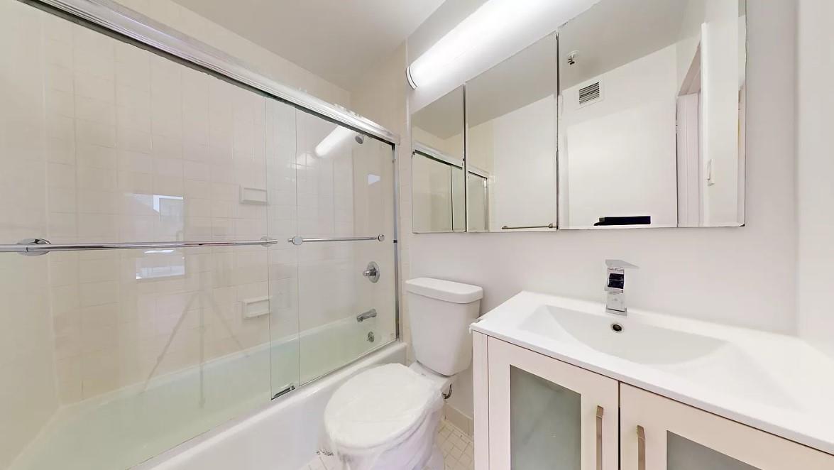 1 Astor Place, Unit 7N Manhattan, NY 10003 - Photo 11 of 12