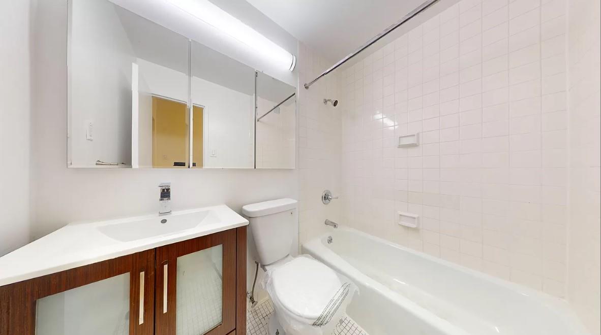 1 Astor Place, Unit 7N Manhattan, NY 10003 - Photo 12 of 12