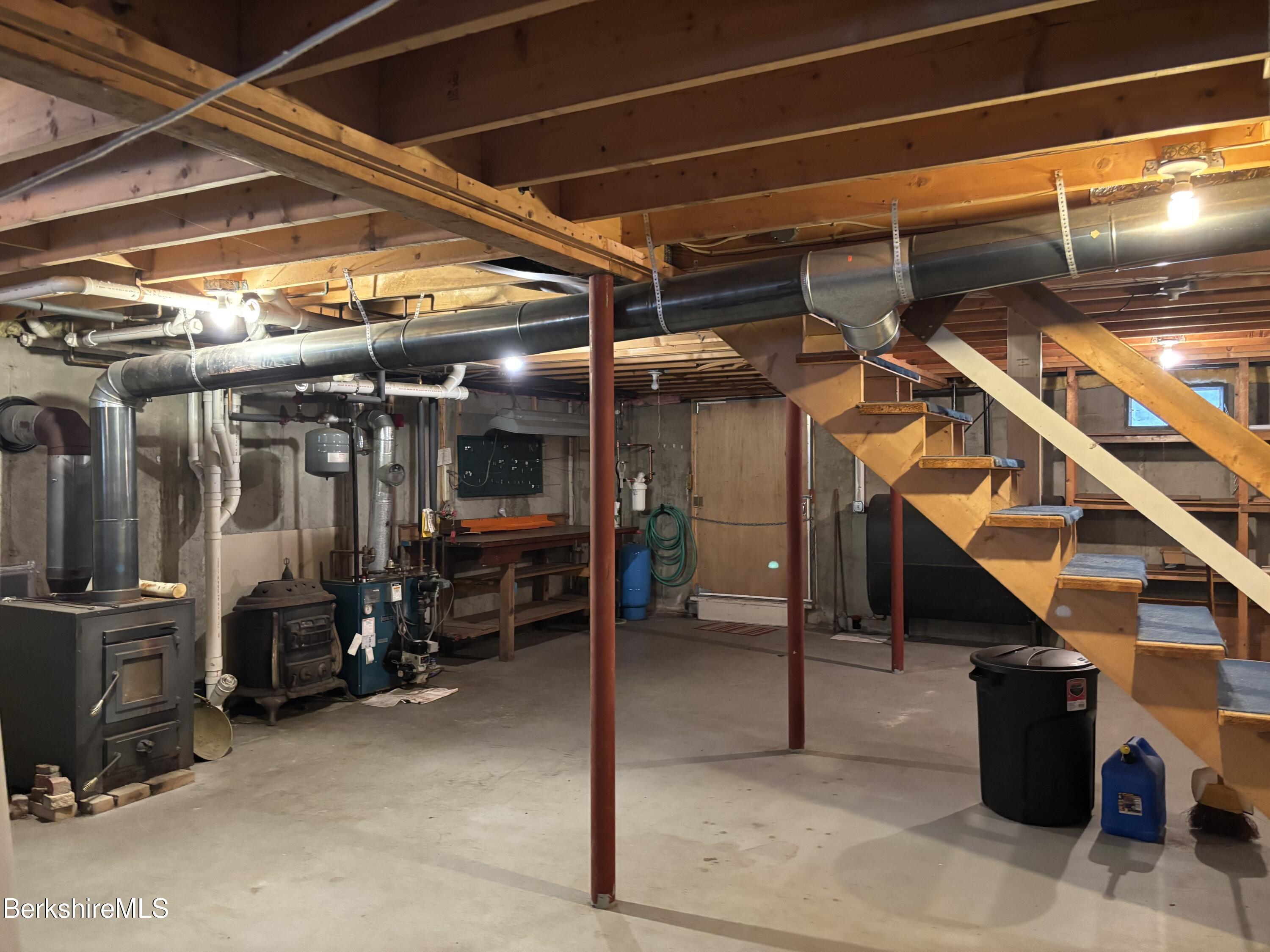 159 Simmons Road Washington, MA 01223 - Photo 30 of 34 Basement