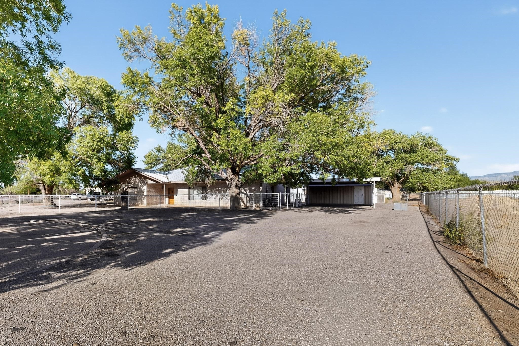 8 Palomas Road Los Lunas, NM 87031 - Photo 44 of 47