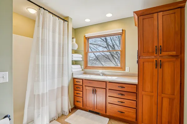 $825,000 | N3431 Tipperary Road, Poynette, WI 53955