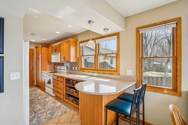 $825,000 | N3431 Tipperary Road, Poynette, WI 53955