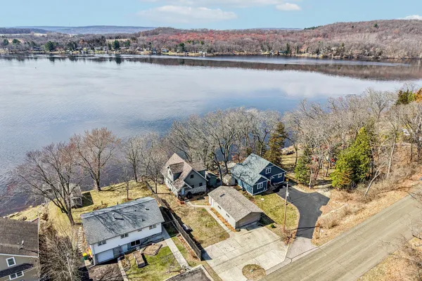 $825,000 | N3431 Tipperary Road, Poynette, WI 53955