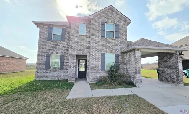 $2,100 | 5376 Windswept Lane, Zachary, LA 70791