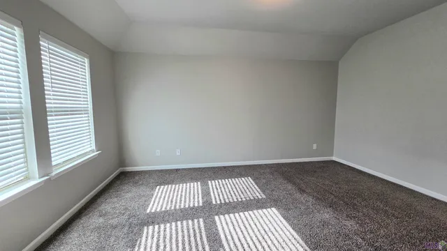 $2,100 | 5376 Windswept Lane, Zachary, LA 70791