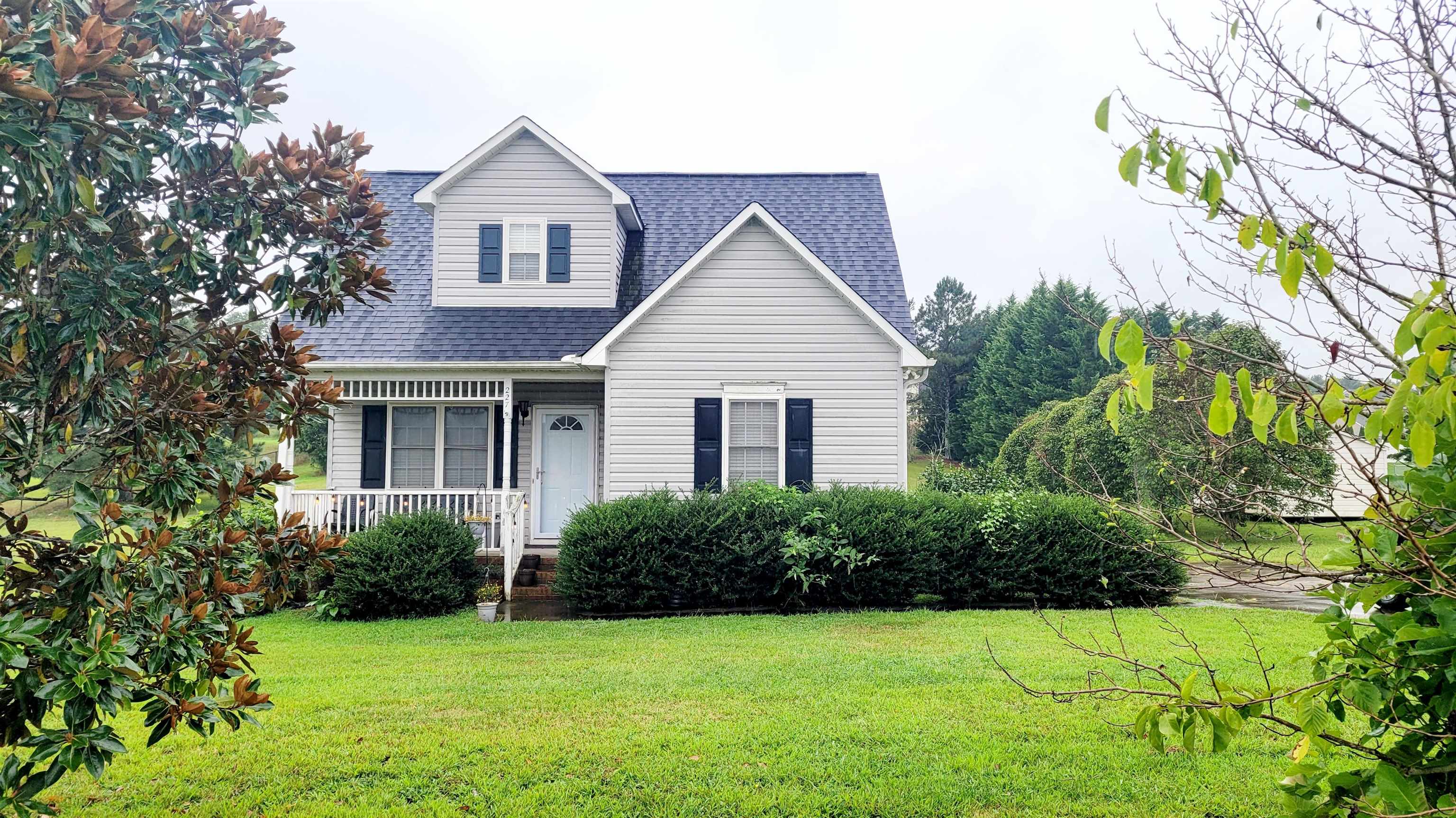 227 Bryant Road Pelzer, SC 29669 - Photo 3 of 18