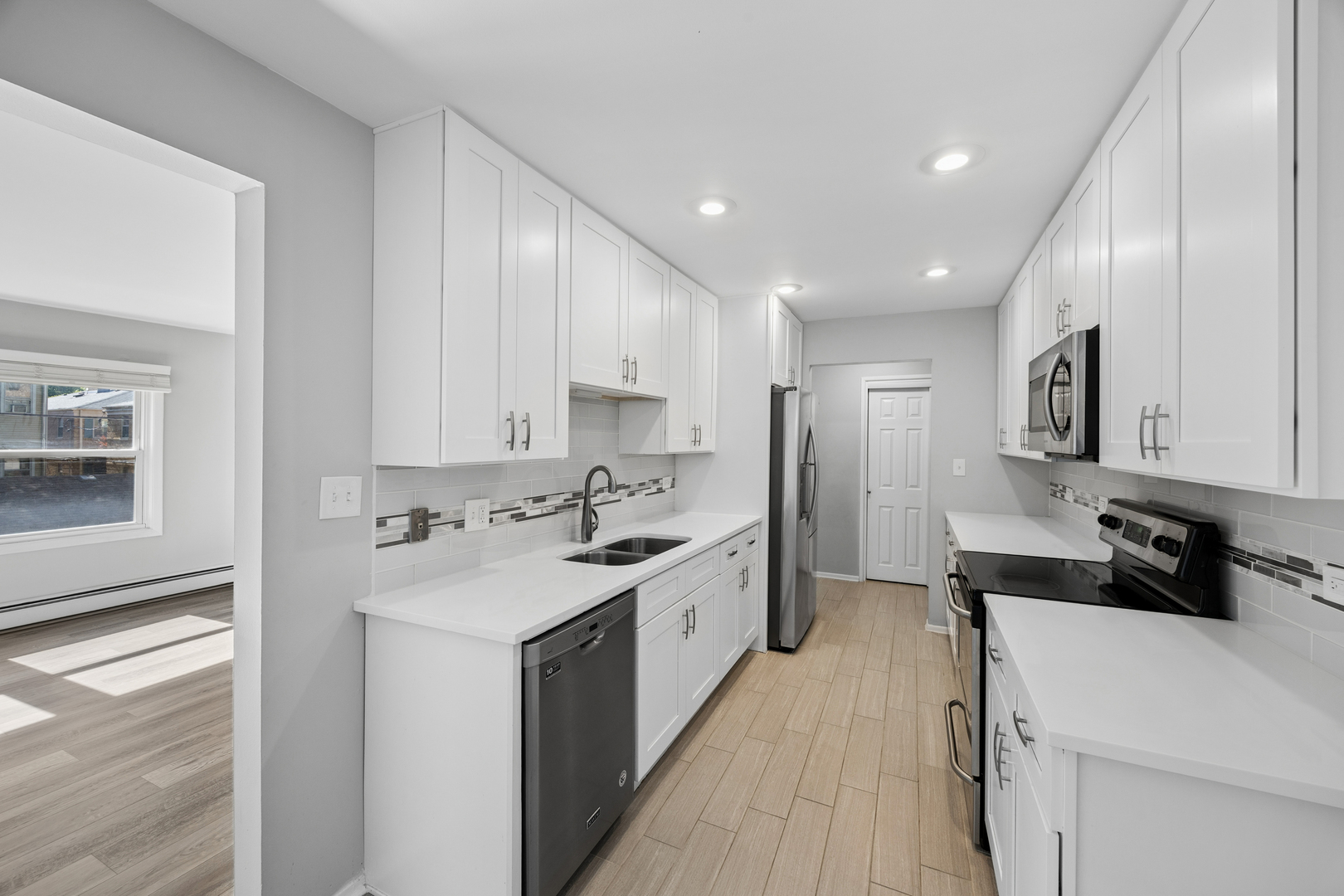 1025 Randolph Street, Unit 112 Oak Park, IL 60302 - Photo 11 of 25