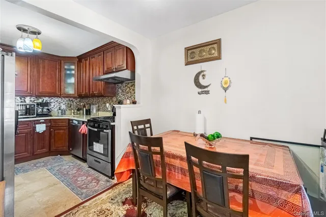 $849,999 | 203-10 Murdock Avenue | St. Albans