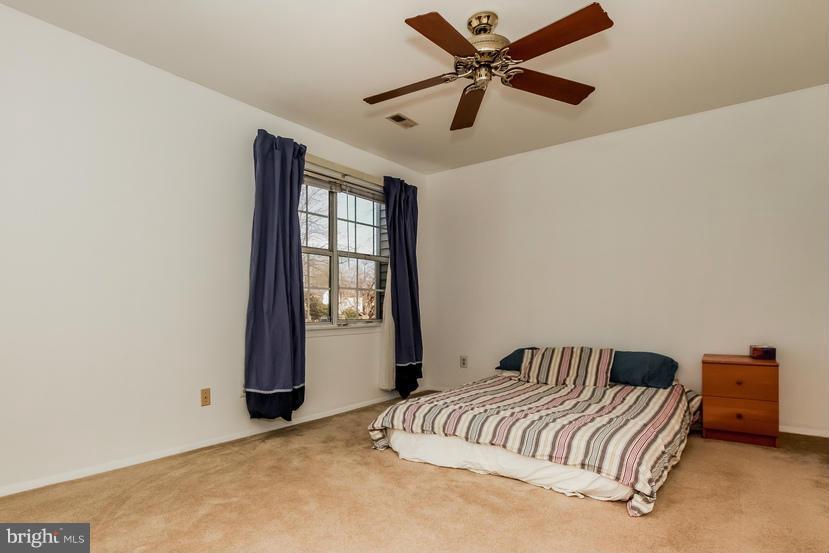11573 Sullnick Way Gaithersburg, MD 20878 - Photo 14 of 23 Bedroom (Master)